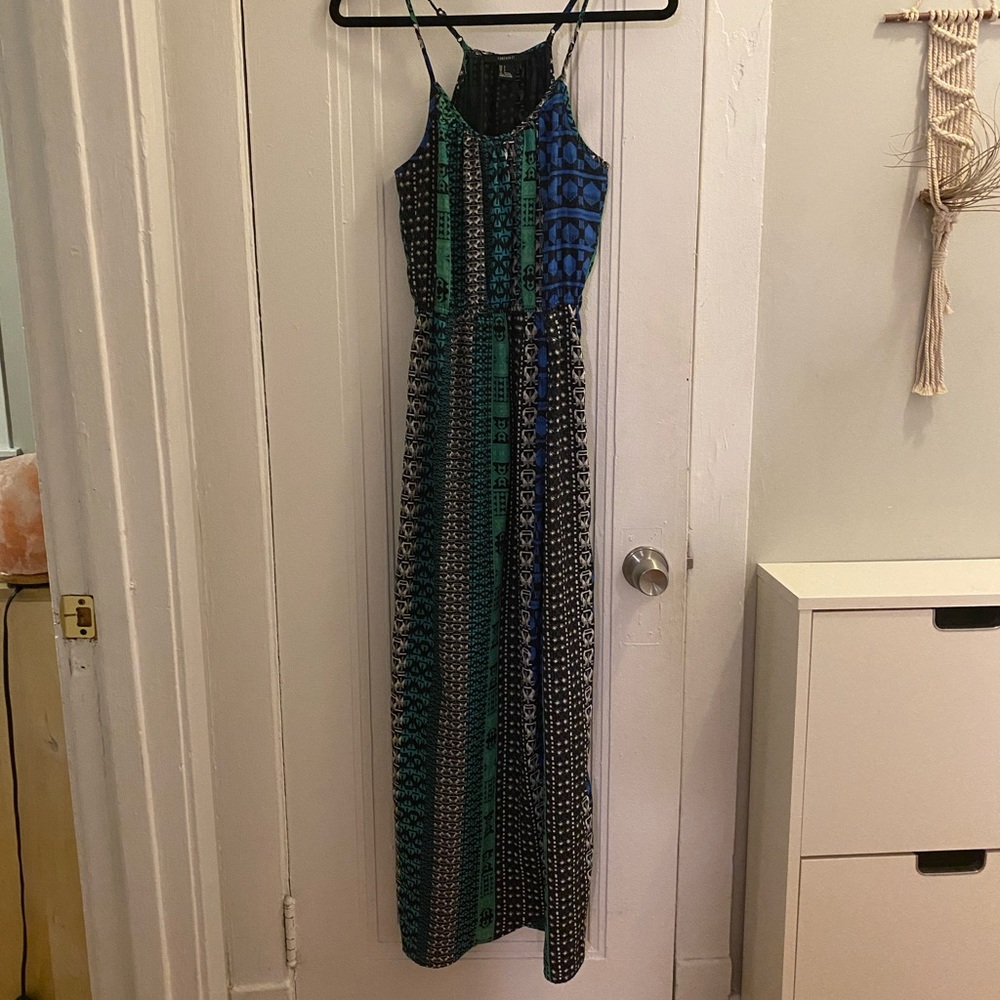 Forever 21 paisley maxi dress small